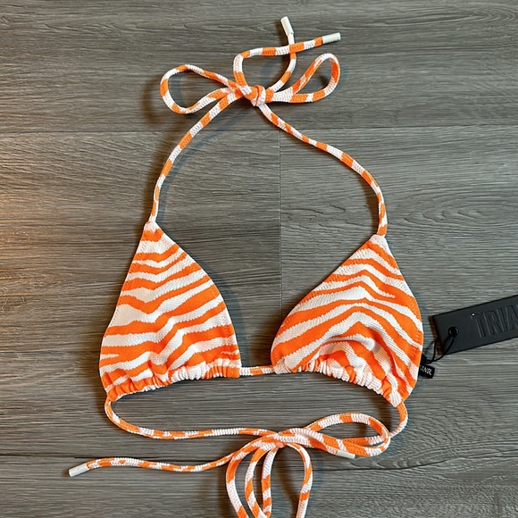 Zebra pop cheeky Bottom with string top swimsuit set. - Picture 11 of 15